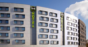 HOTEL – SAINT-DENIS